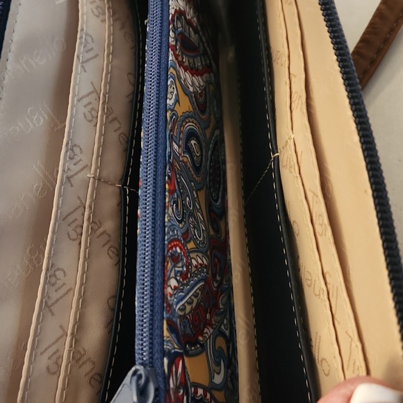 Tignanello leather crossbody and wallet Set - Picture 4 of 7